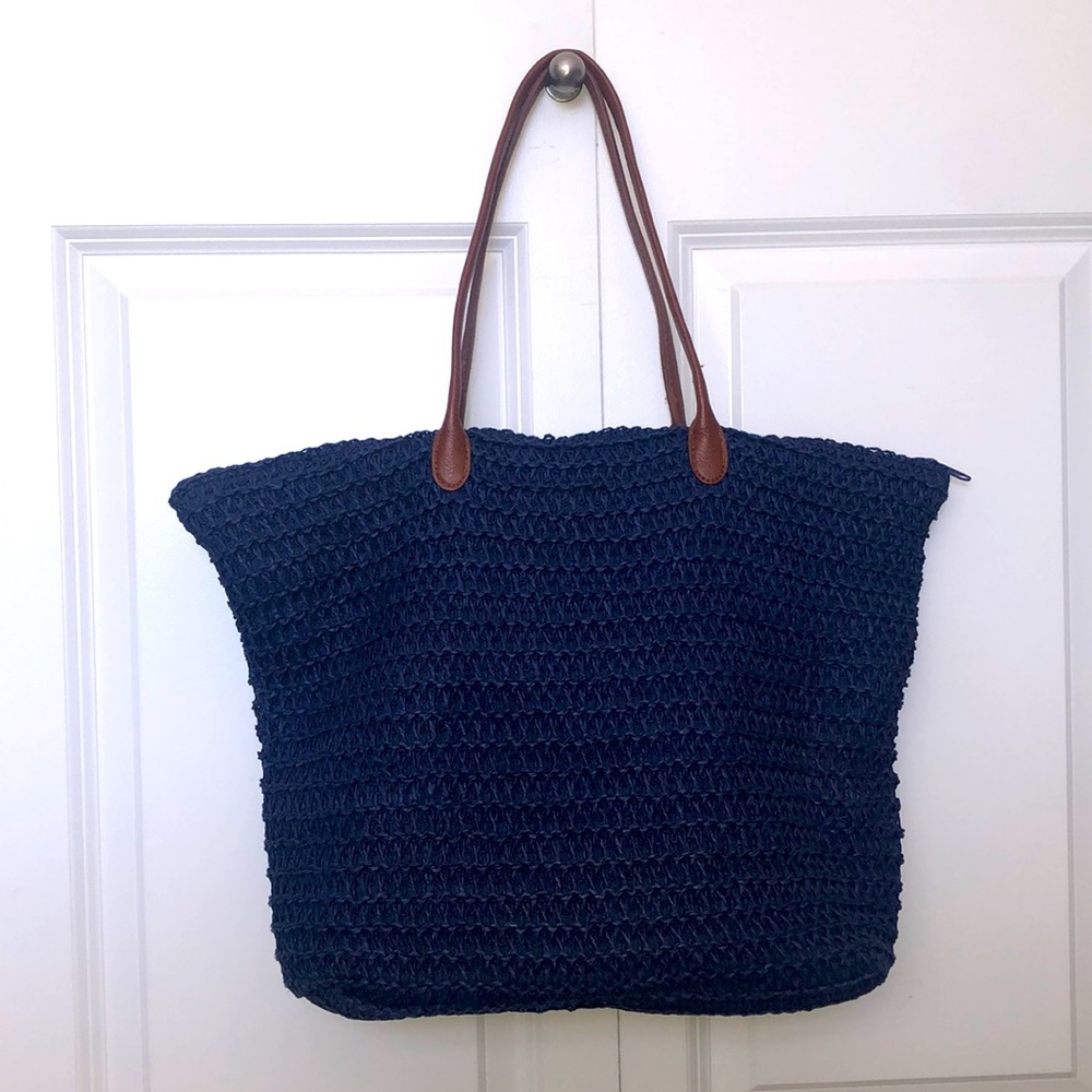 H&M woven blue tote/beach bag